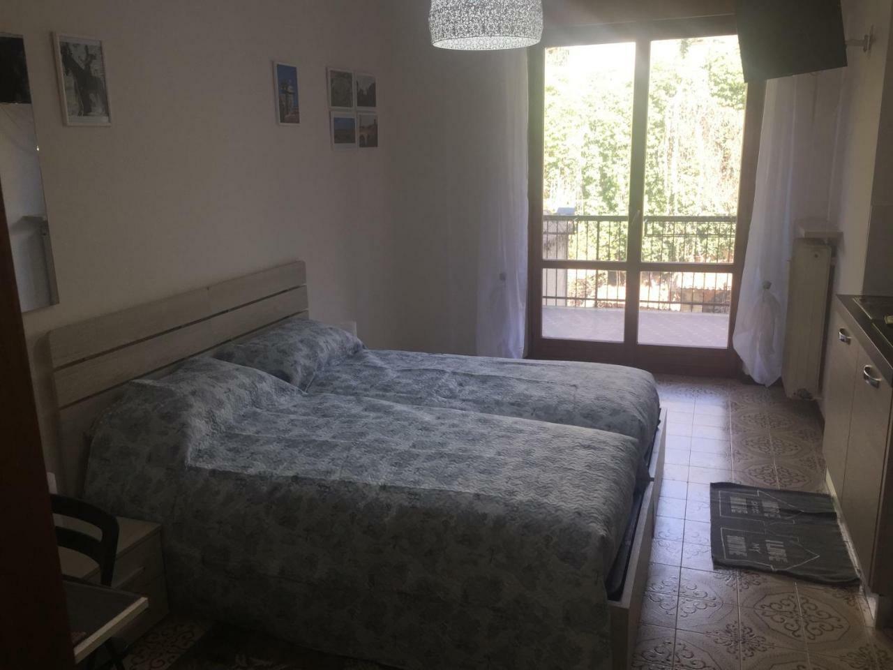 Room Verona Holidays Экстерьер фото