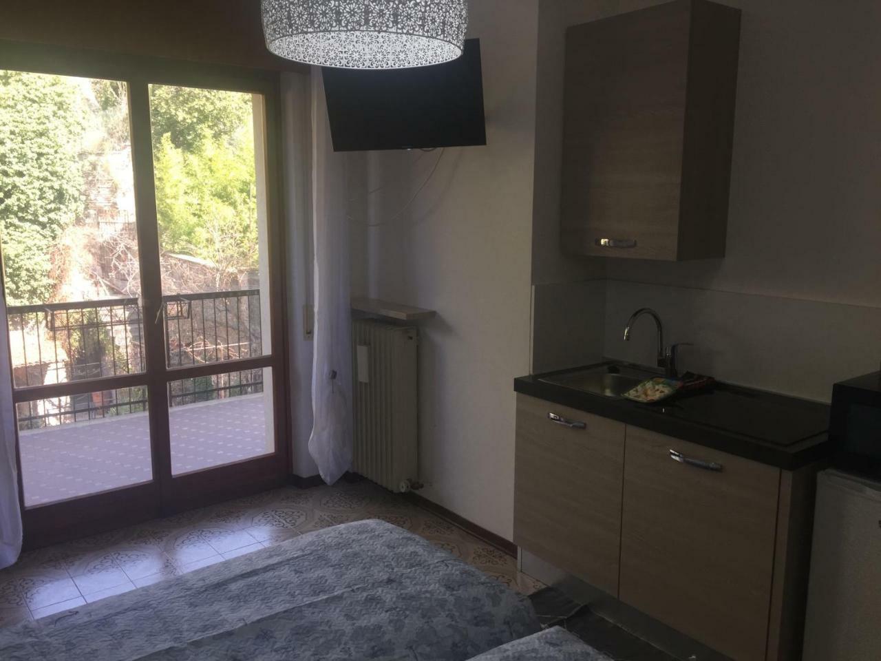 Room Verona Holidays Экстерьер фото