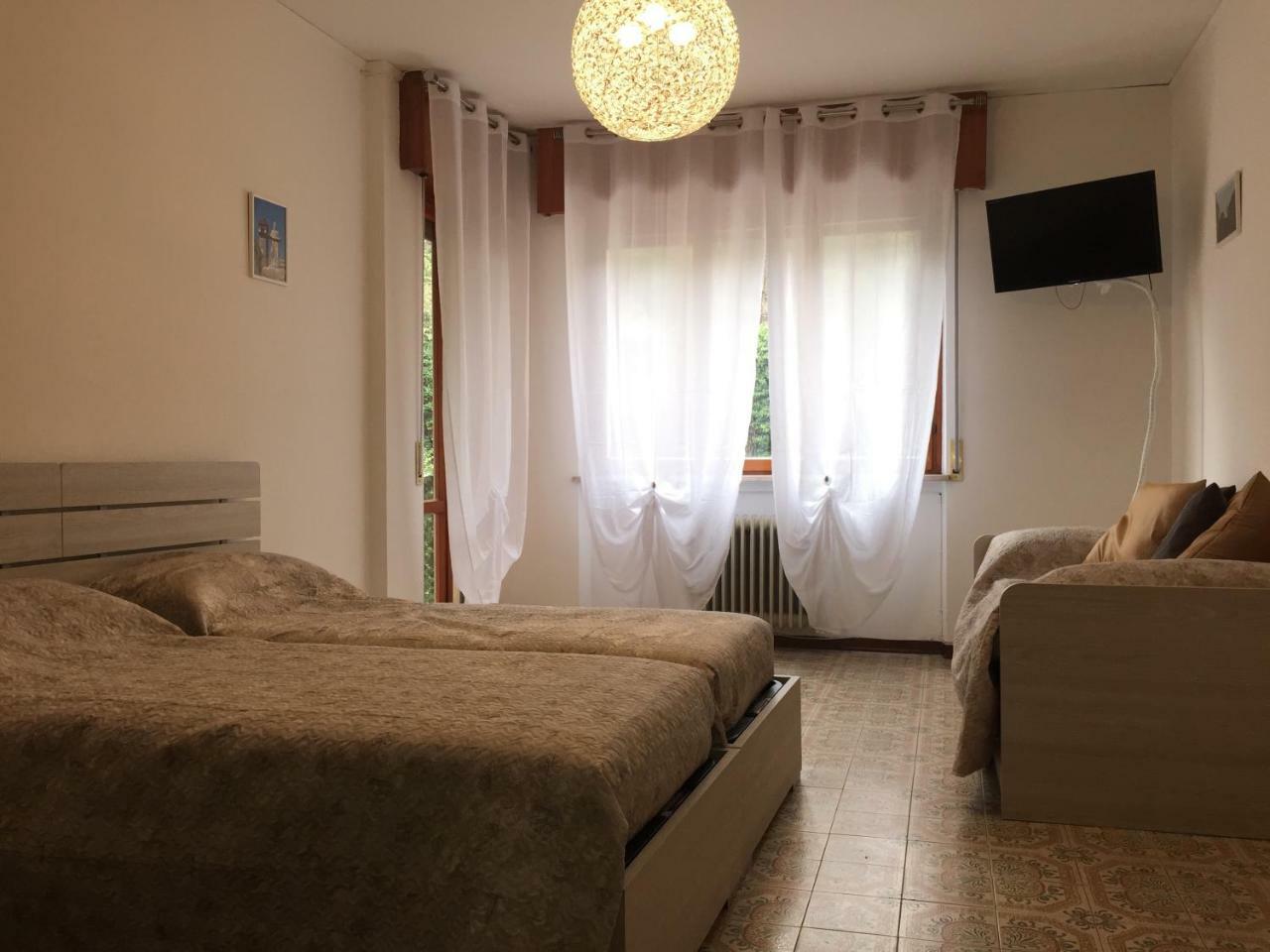 Room Verona Holidays Экстерьер фото