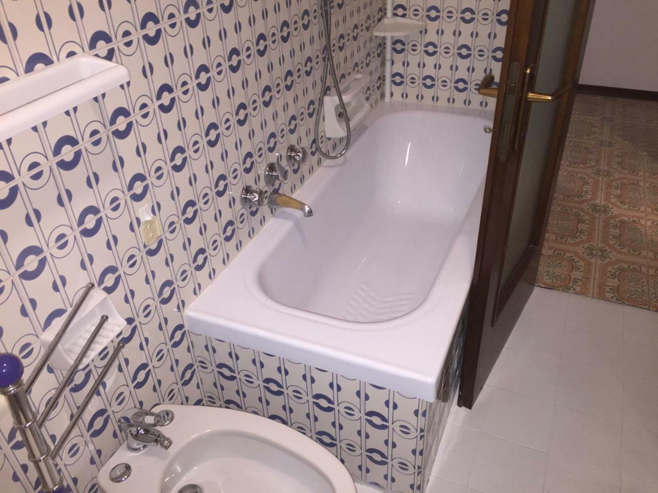 Room Verona Holidays Экстерьер фото